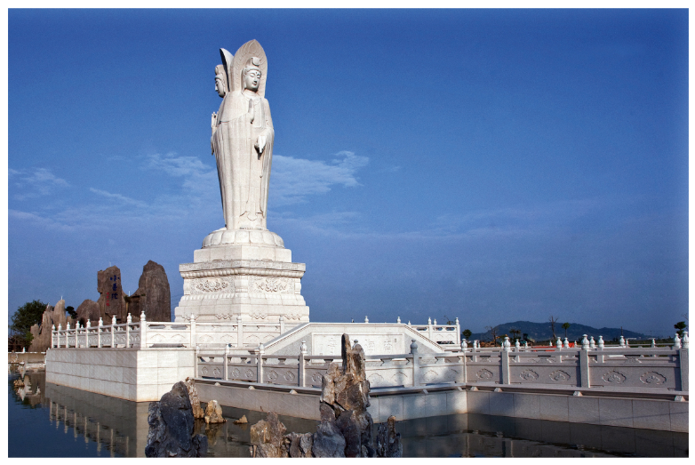 Guanyin Statue at Linghua Temple, Guangdong